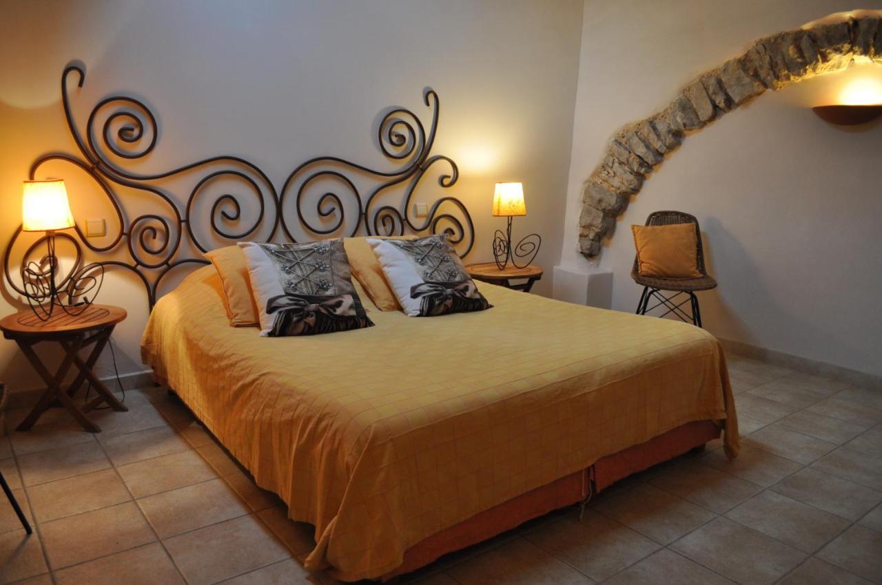 Domaine De Blancardy Hotel Moules-et-Baucels ภายนอก รูปภาพ