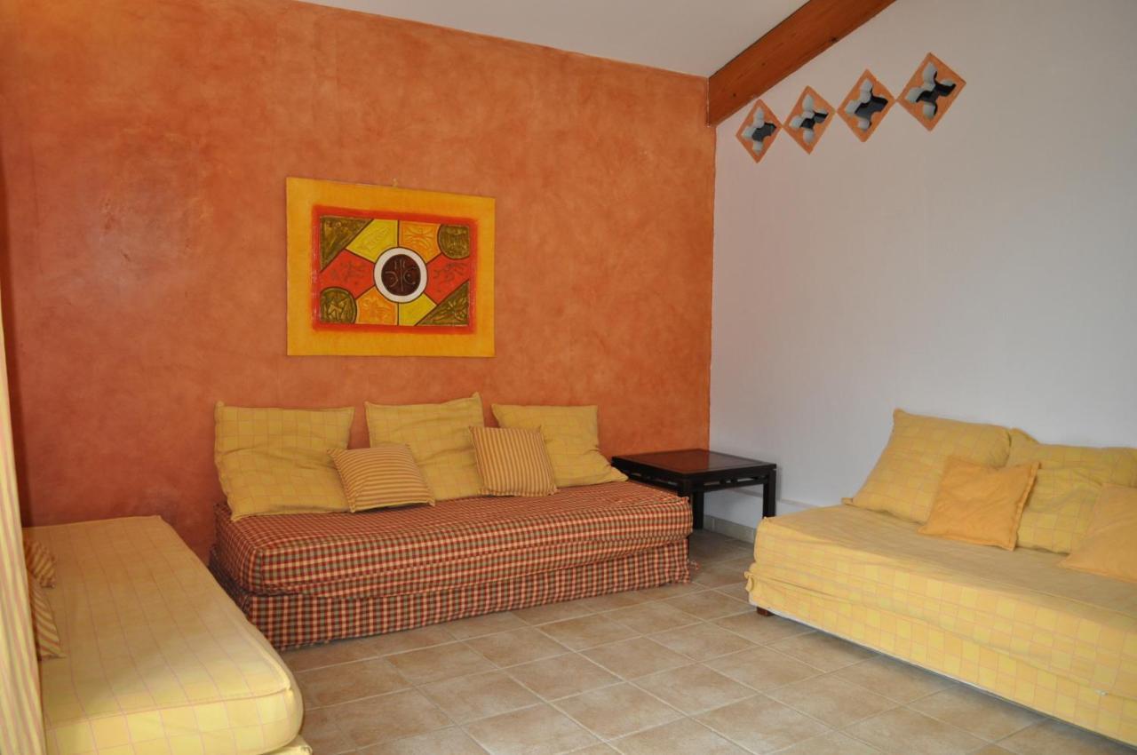 Domaine De Blancardy Hotel Moules-et-Baucels ภายนอก รูปภาพ