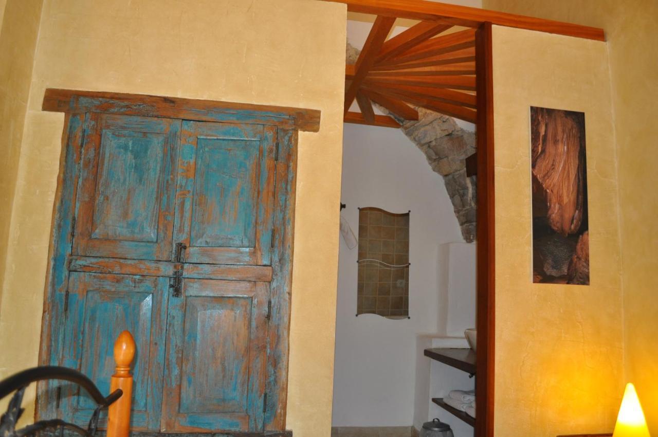 Domaine De Blancardy Hotel Moules-et-Baucels ภายนอก รูปภาพ