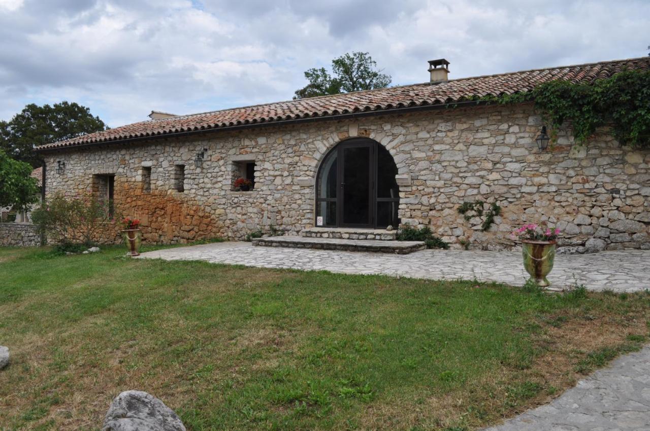 Domaine De Blancardy Hotel Moules-et-Baucels ภายนอก รูปภาพ